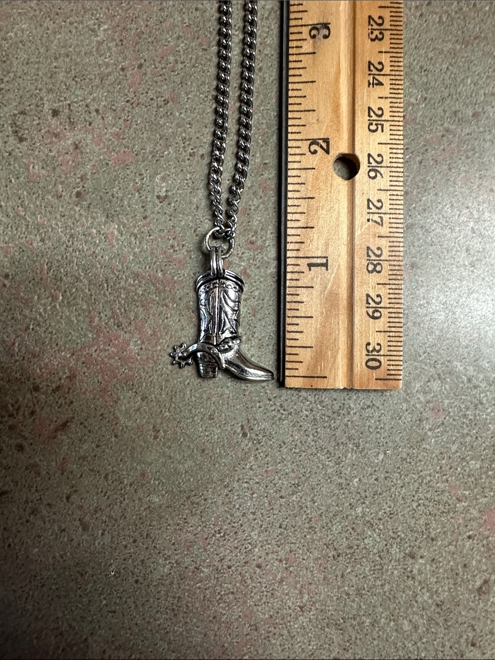 Vintage Avon Silver Tone Western Cowboy Boot Charm Necklace - Picture 6 of 7